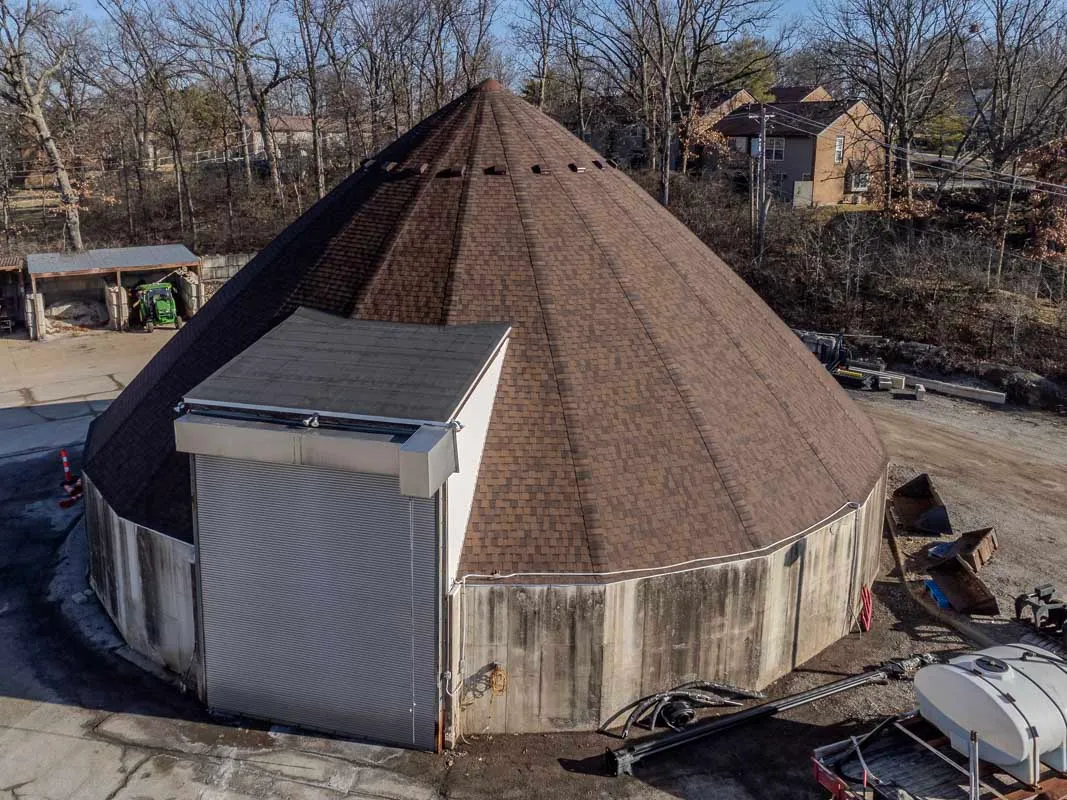 Commercial roof — Rue De La Banque, drone