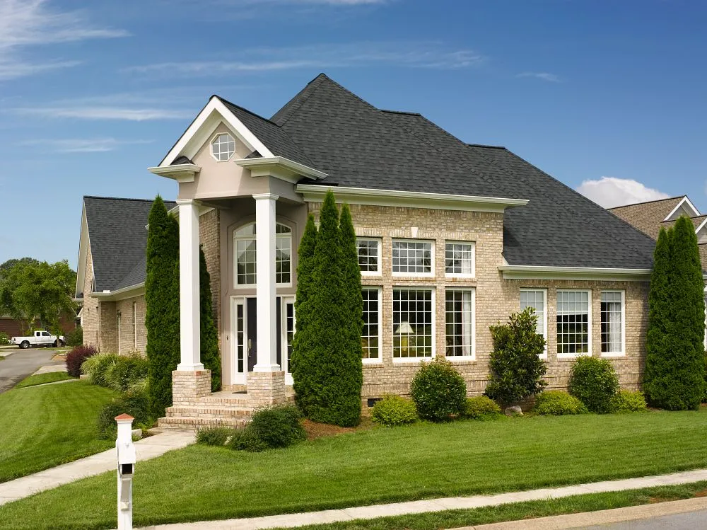 MaxDef Moire Black on a home